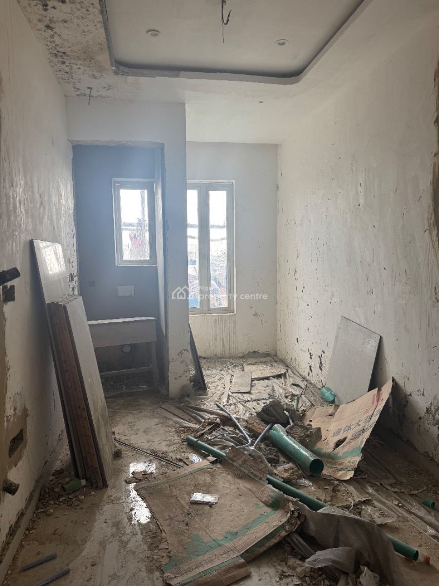 Luxury 2 Bedroom Apartment, Off Admiralty Way, Lekki Phase 1, Lekki, Lagos, House for Sale