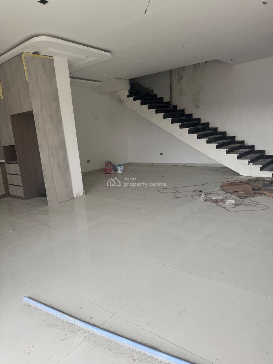 Luxury 2 Bedroom Apartment, Off Admiralty Way, Lekki Phase 1, Lekki, Lagos, House for Sale