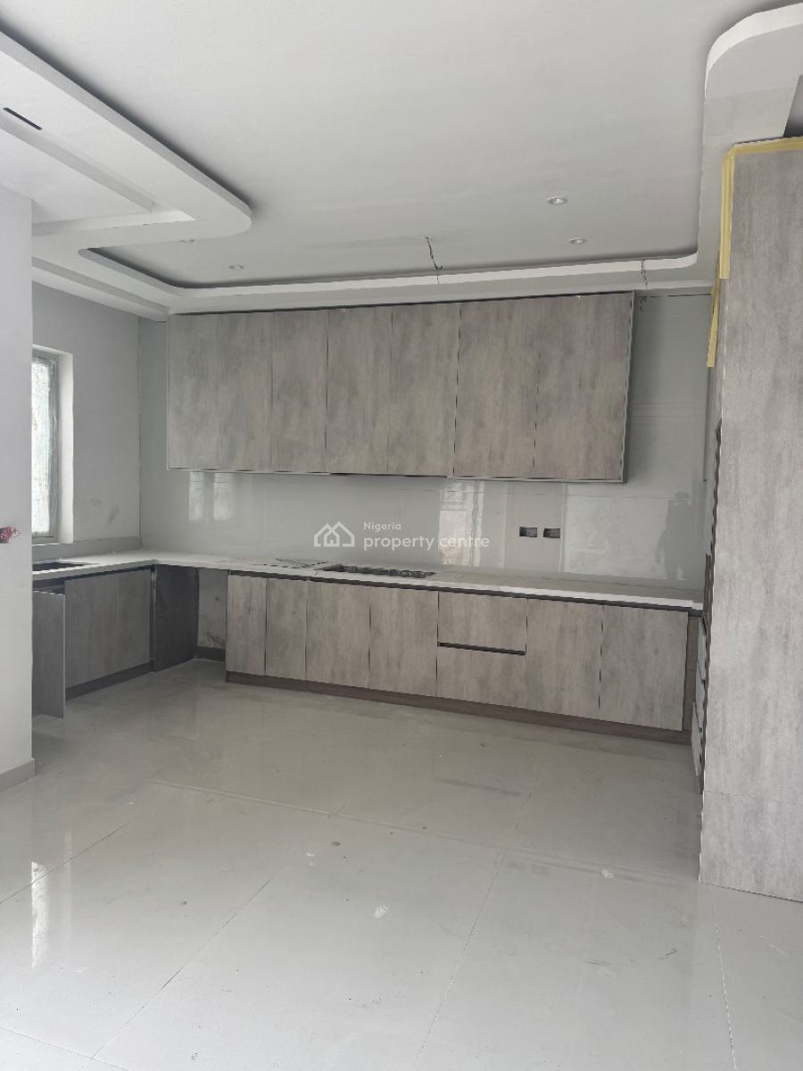 Luxury 2 Bedroom Apartment, Off Admiralty Way, Lekki Phase 1, Lekki, Lagos, House for Sale
