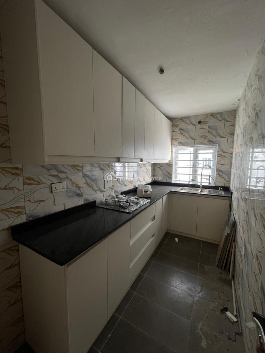Beautifully Built 2 Bedroom Apartment, Lekki, Lagos, Flat / Apartment for Sale