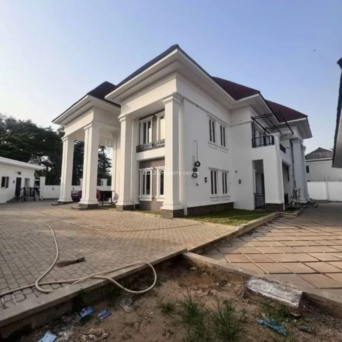 Exquisite 7-bedroom Mansion + Bq + Guest Chalet 5 Rooms, Ebitu Ukiwe, Jabi, Abuja, Detached Duplex for Sale