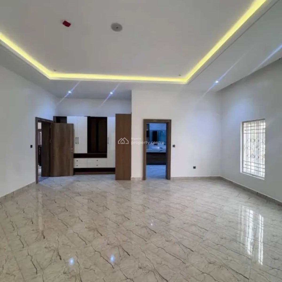 Exquisite 7-bedroom Mansion + Bq + Guest Chalet 5 Rooms, Ebitu Ukiwe, Jabi, Abuja, Detached Duplex for Sale