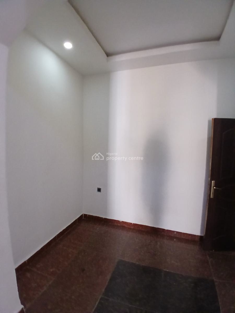 Newly Renovated 2 Bedrooms, Durumi, Abuja, Flat / Apartment for Rent