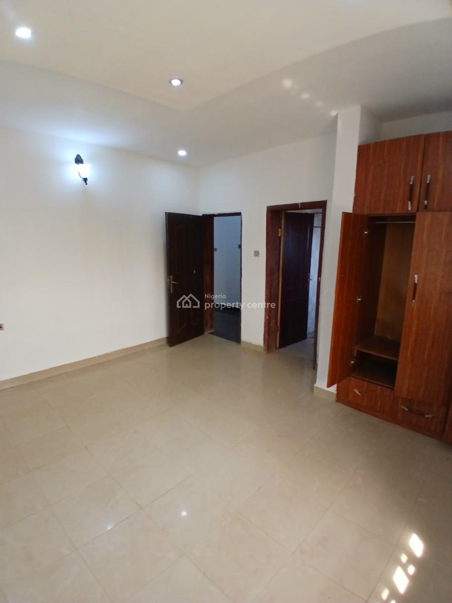 Newly Renovated 2 Bedrooms, Durumi, Abuja, Flat / Apartment for Rent