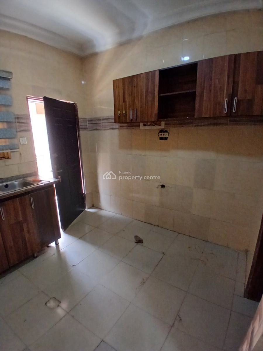 Newly Renovated 2 Bedrooms, Durumi, Abuja, Flat / Apartment for Rent