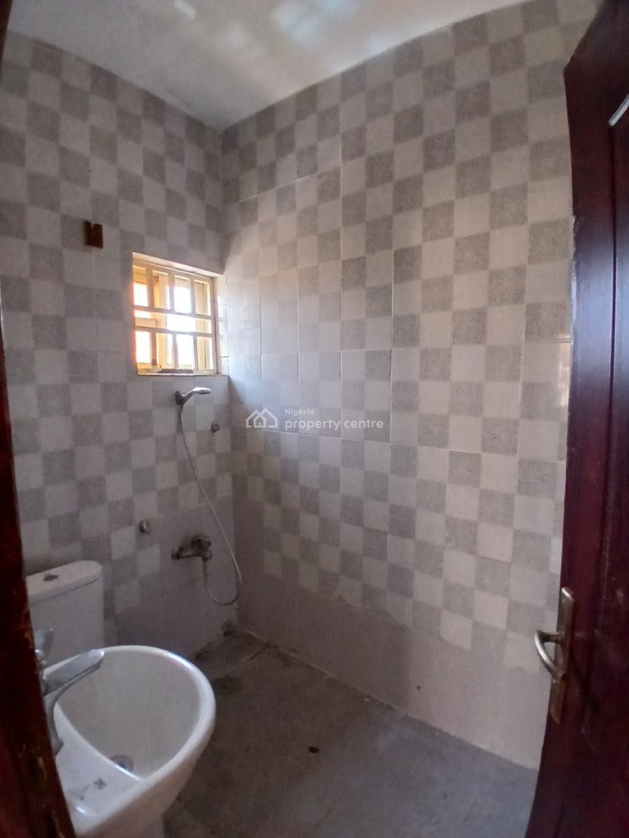Newly Renovated 2 Bedrooms, Durumi, Abuja, Flat / Apartment for Rent