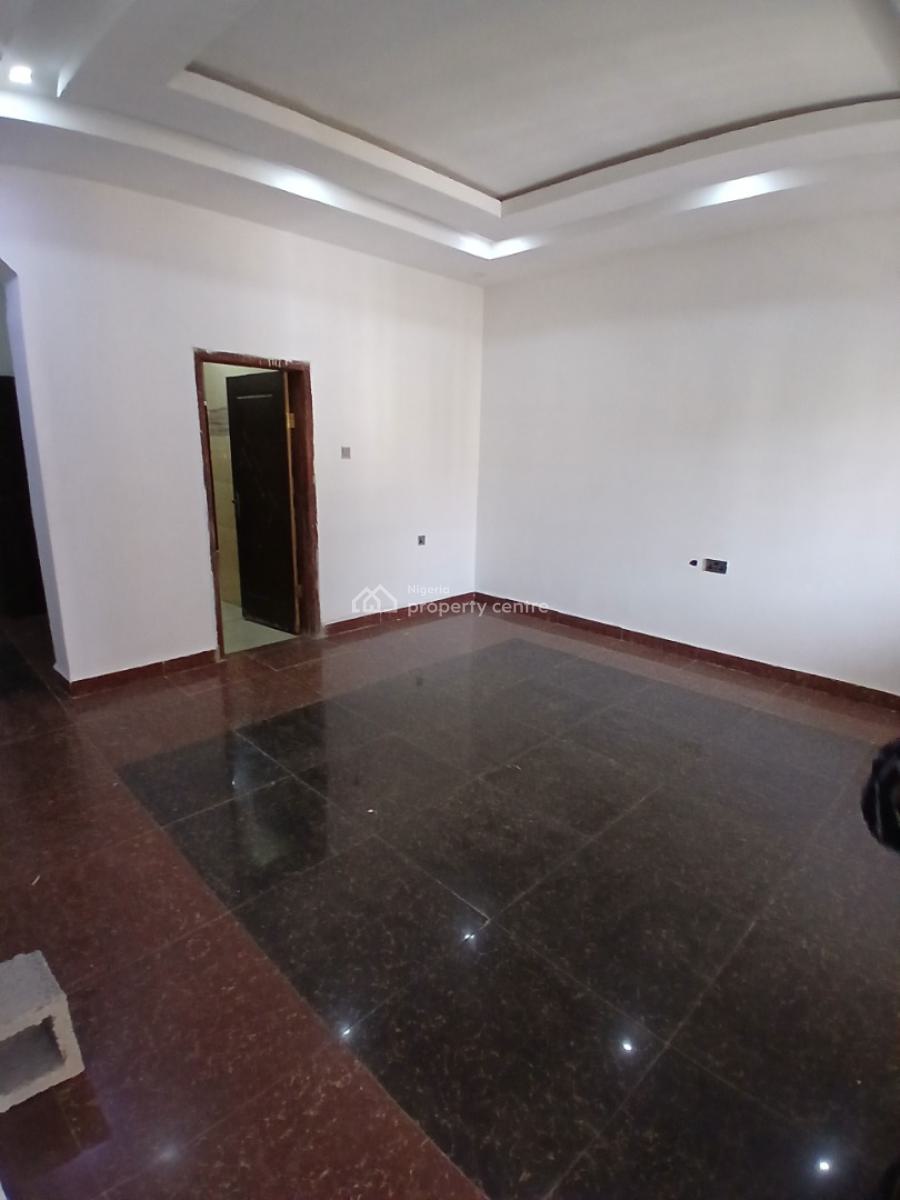 Newly Renovated 2 Bedrooms, Durumi, Abuja, Flat / Apartment for Rent