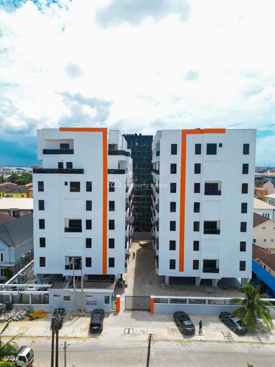 Brand-new Luxury 3 Bedroom Apartment with Bq, Off Admiralty Way, Lekki Phase 1, Lekki, Lagos, Block of Flats for Sale