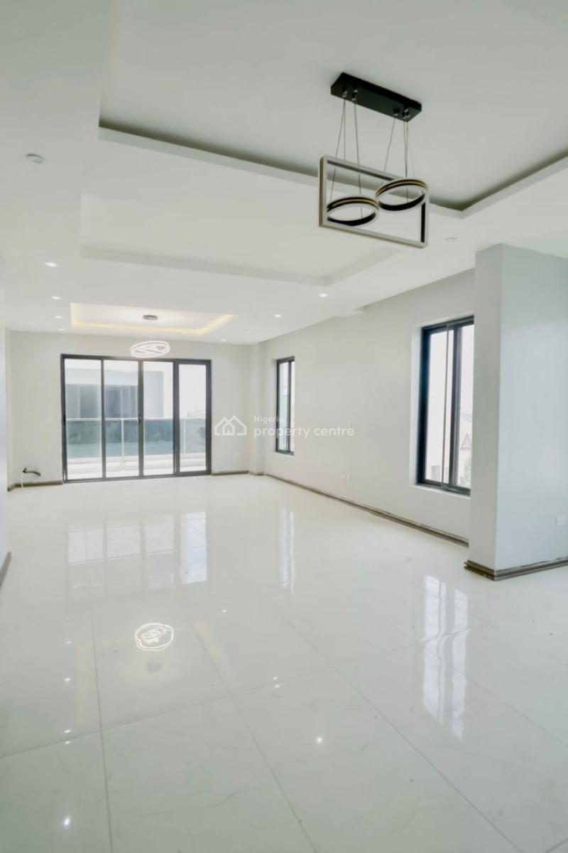 Brand-new Luxury 3 Bedroom Apartment with Bq, Off Admiralty Way, Lekki Phase 1, Lekki, Lagos, Block of Flats for Sale