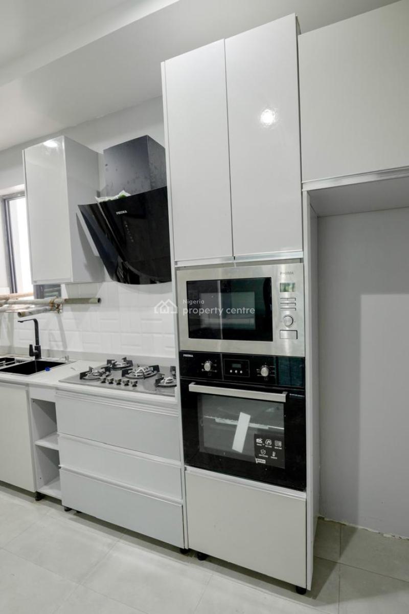 Brand-new Luxury 3 Bedroom Apartment with Bq, Off Admiralty Way, Lekki Phase 1, Lekki, Lagos, Block of Flats for Sale