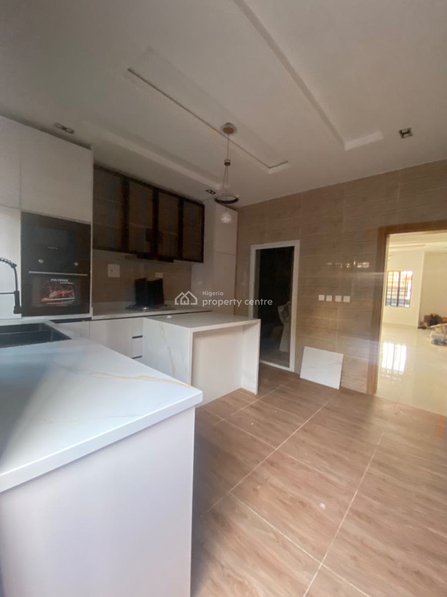 a Detached Duplex, Unity Estate, Egbeda, Alimosho, Lagos, Semi-detached Duplex for Sale