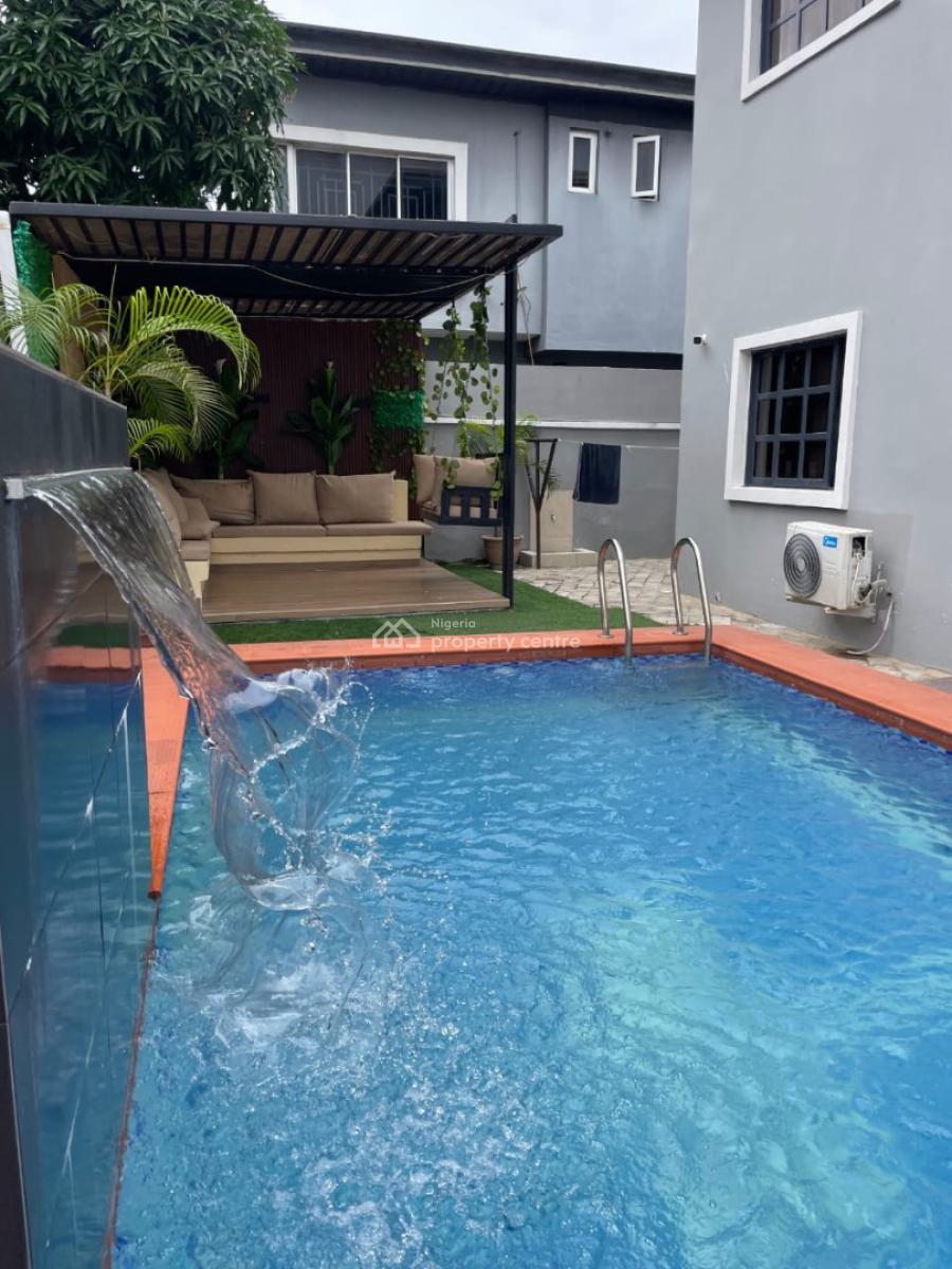 4 Bedroom Duplex with Amazing Features, Lekki Phase 1, Lekki, Lagos, Flat / Apartment Short Let