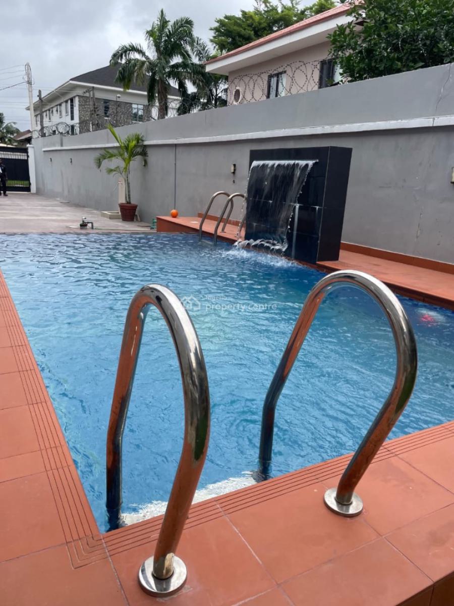 4 Bedroom Duplex with Amazing Features, Lekki Phase 1, Lekki, Lagos, Flat / Apartment Short Let