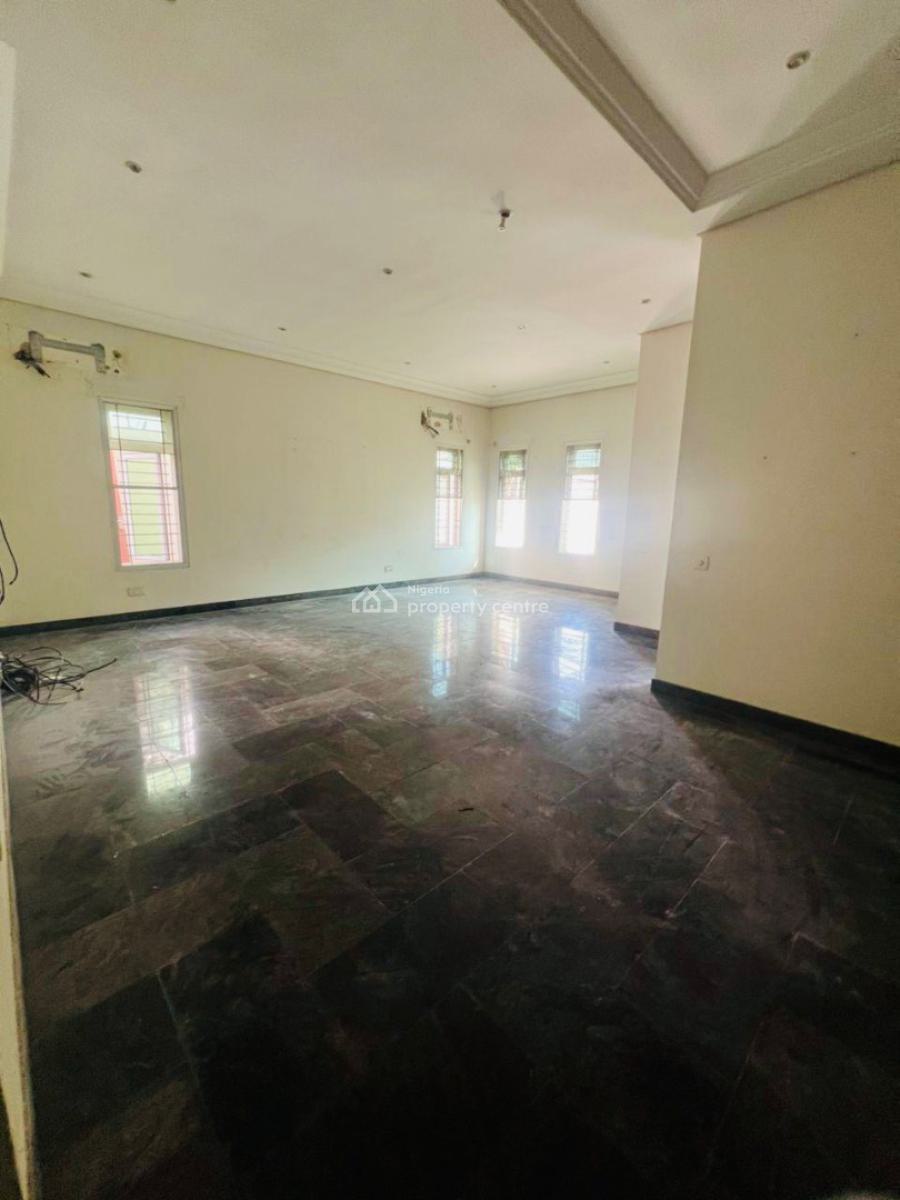 Exquisite and Spacious 4 Bedroom Semi Detached Duplex with Bq, Lekki Phase 1, Lekki, Lagos, Semi-detached Duplex for Rent