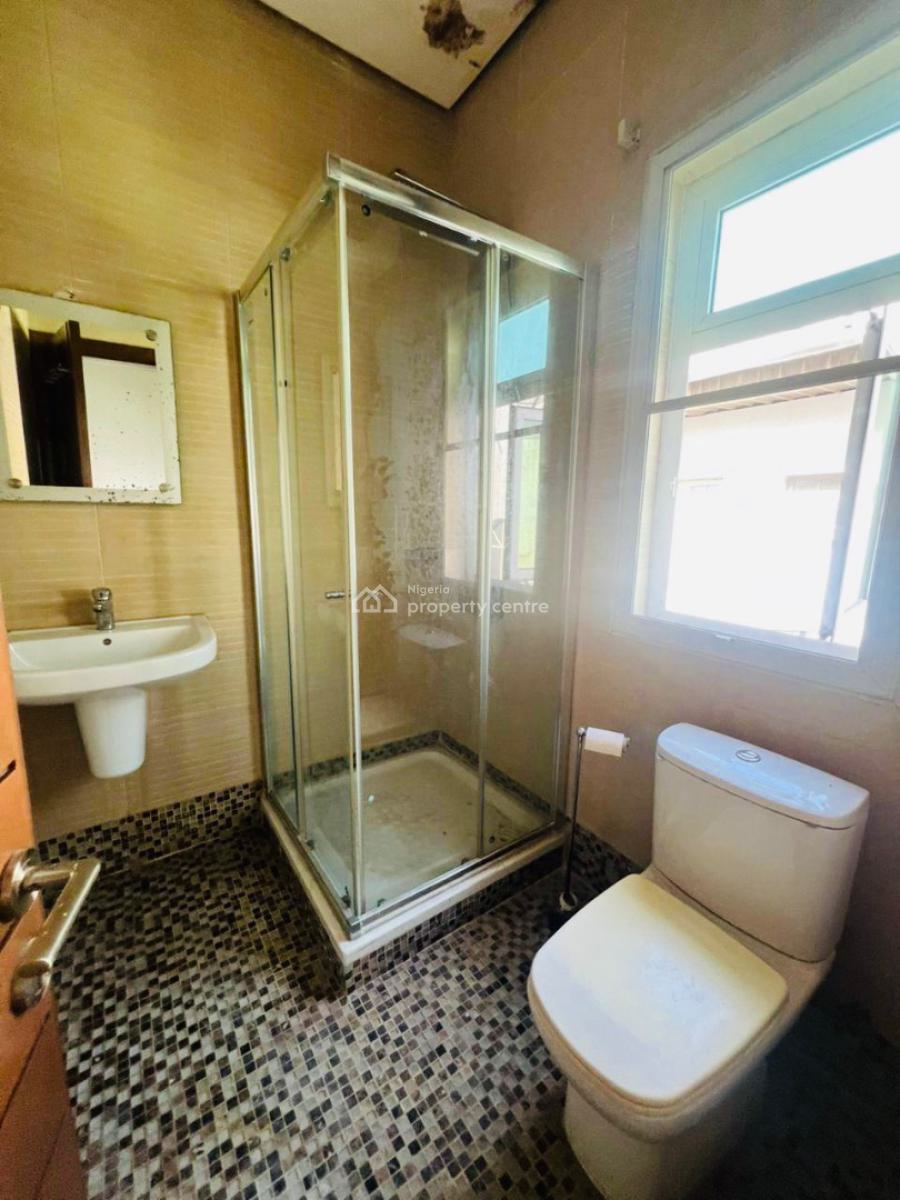 Exquisite and Spacious 4 Bedroom Semi Detached Duplex with Bq, Lekki Phase 1, Lekki, Lagos, Semi-detached Duplex for Rent