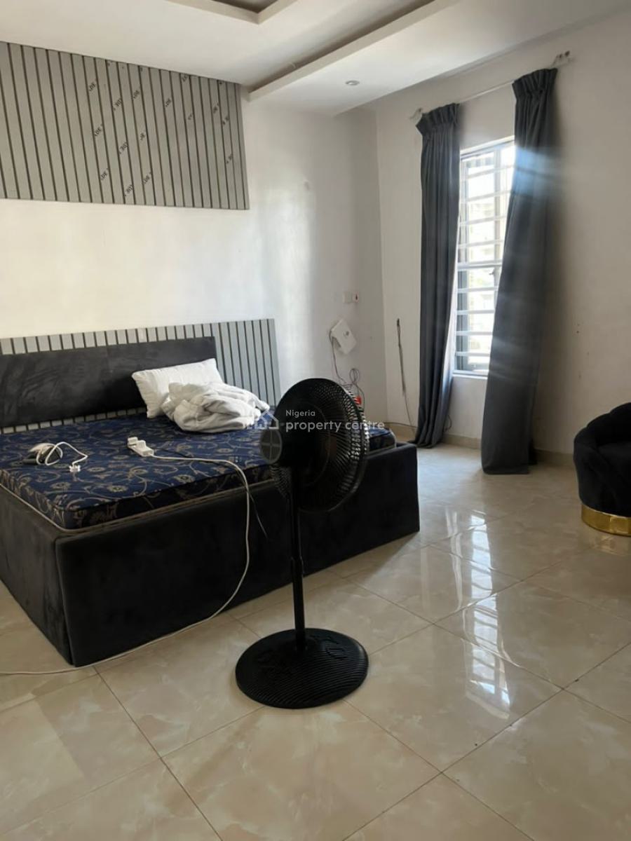 Spacious 1 Bedroom Self Contain, Off Freedom Way, Lekki Phase 1, Lekki, Lagos, Self Contain (single Rooms) for Rent