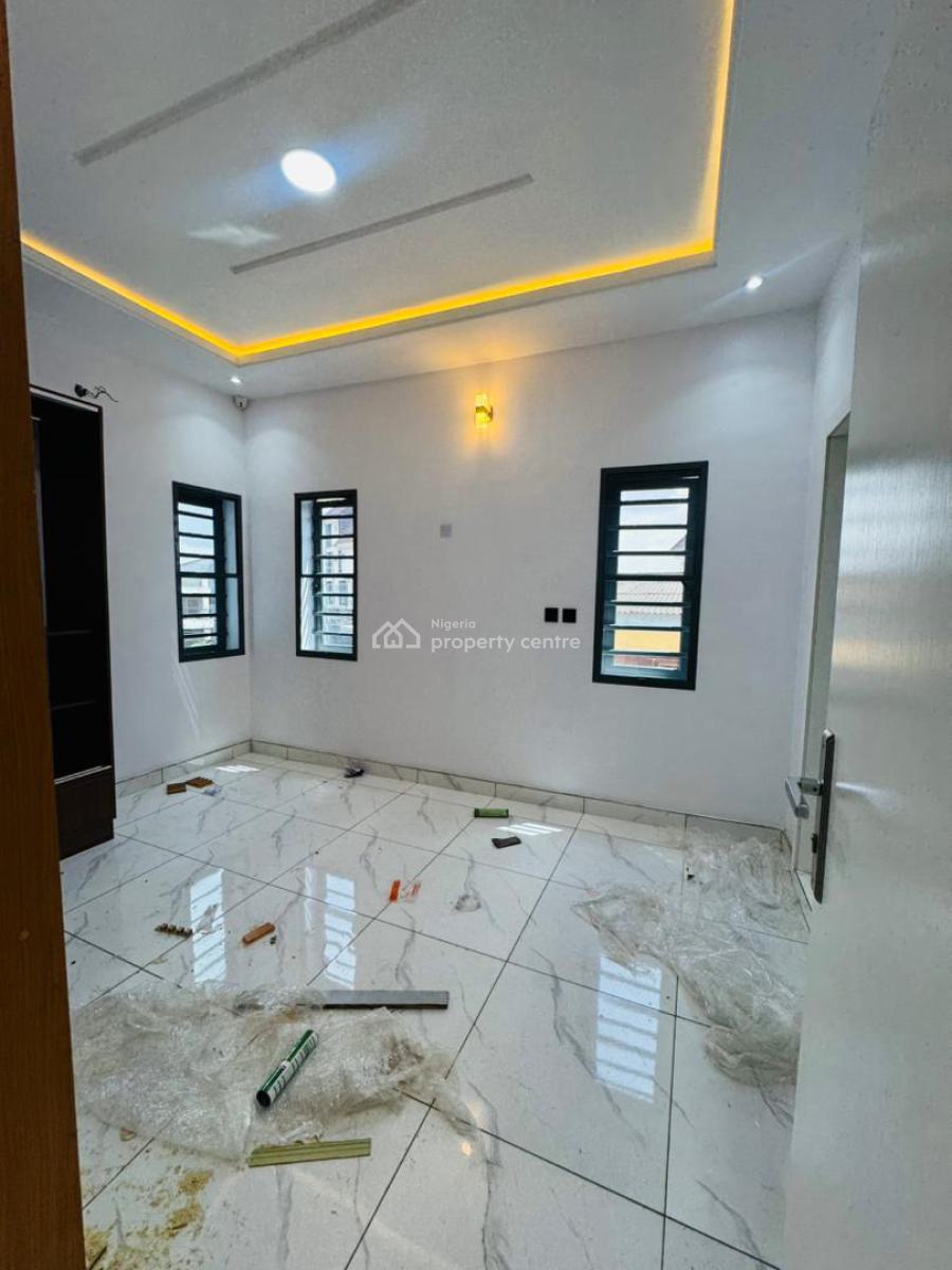 4 Bedroom Semi-detached Duplex with Bq in a Secure Location, Surulere, Lagos, Semi-detached Duplex for Sale