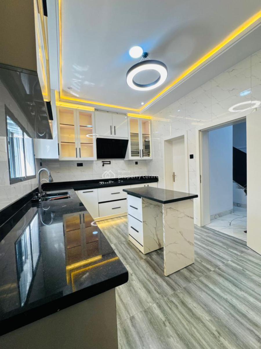 4 Bedroom Semi-detached Duplex with Bq in a Secure Location, Surulere, Lagos, Semi-detached Duplex for Sale