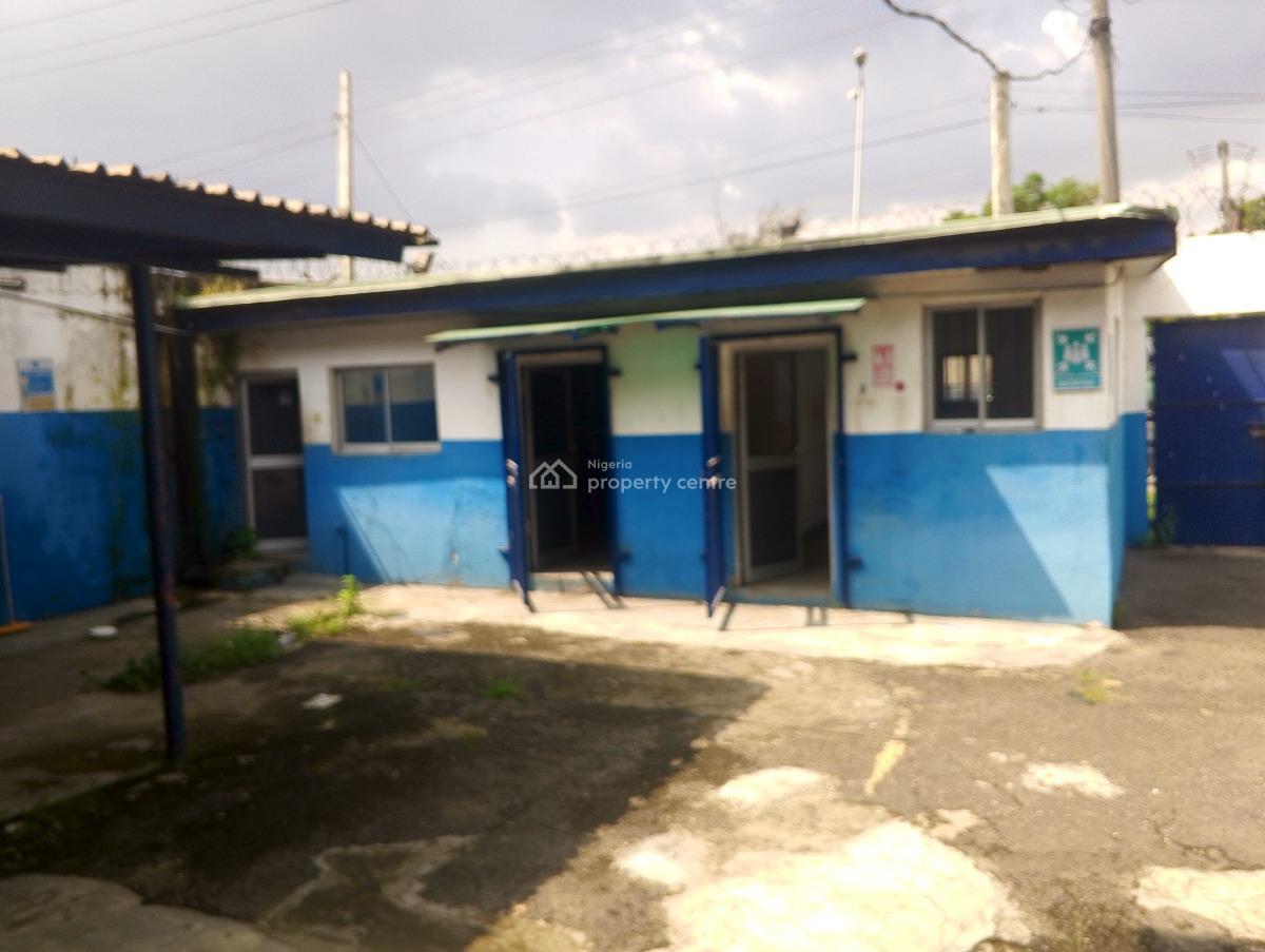 1000sqm Warehouse with Office Spaces Self Compound, Off Acme Road, Ikeja Industrial Area, Ikeja, Lagos, Warehouse for Rent