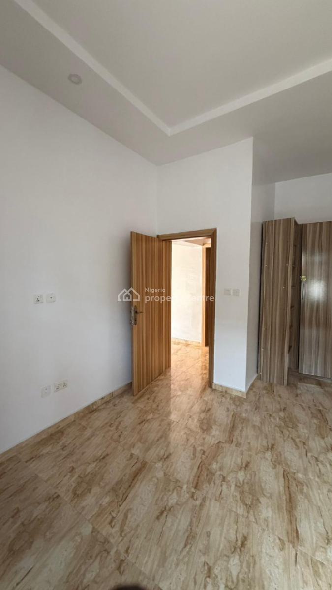 Luxury 2 Bedroom Flat, Ologolo, Lekki, Lagos, Flat / Apartment for Rent