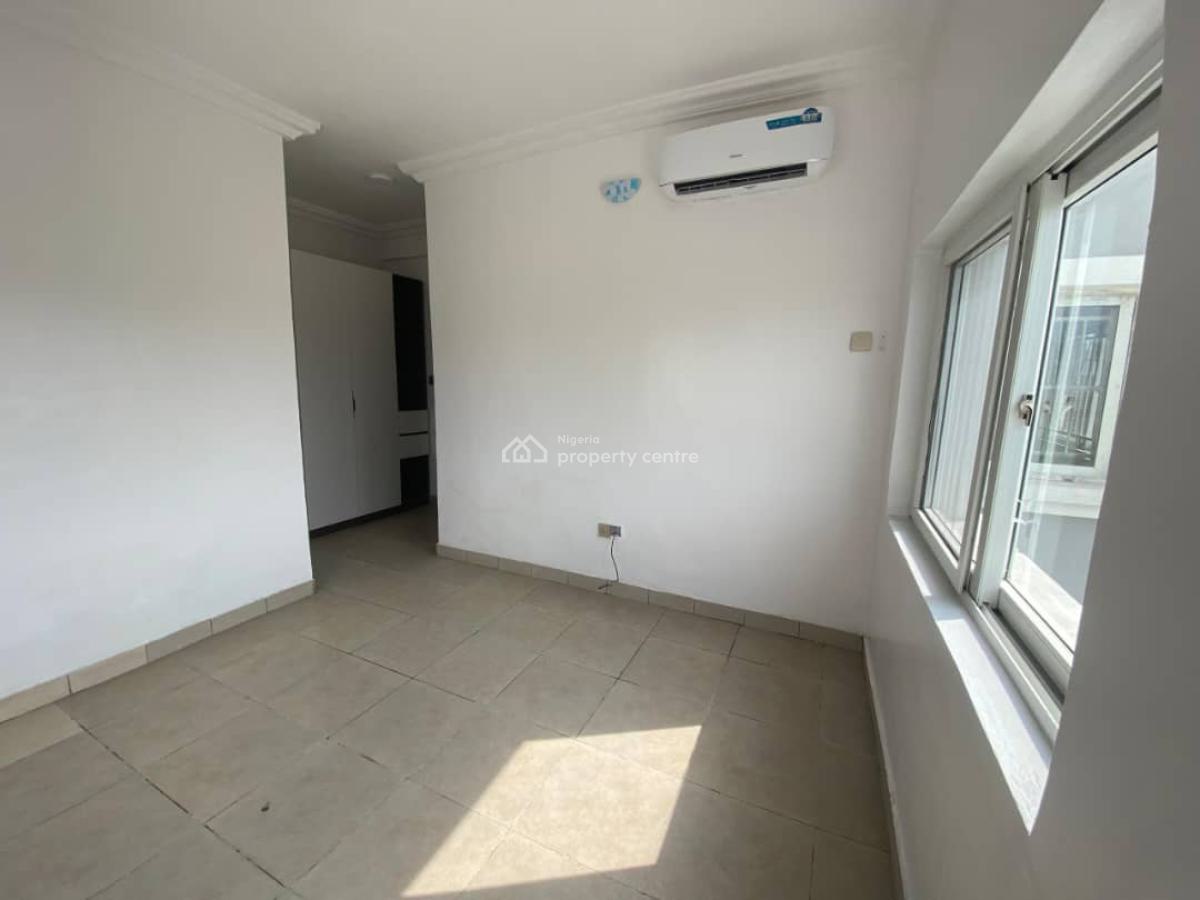 Nice 3 Bedroom Flat, Prime Waters Estate, Ikate, Lekki, Lagos, Flat / Apartment for Rent