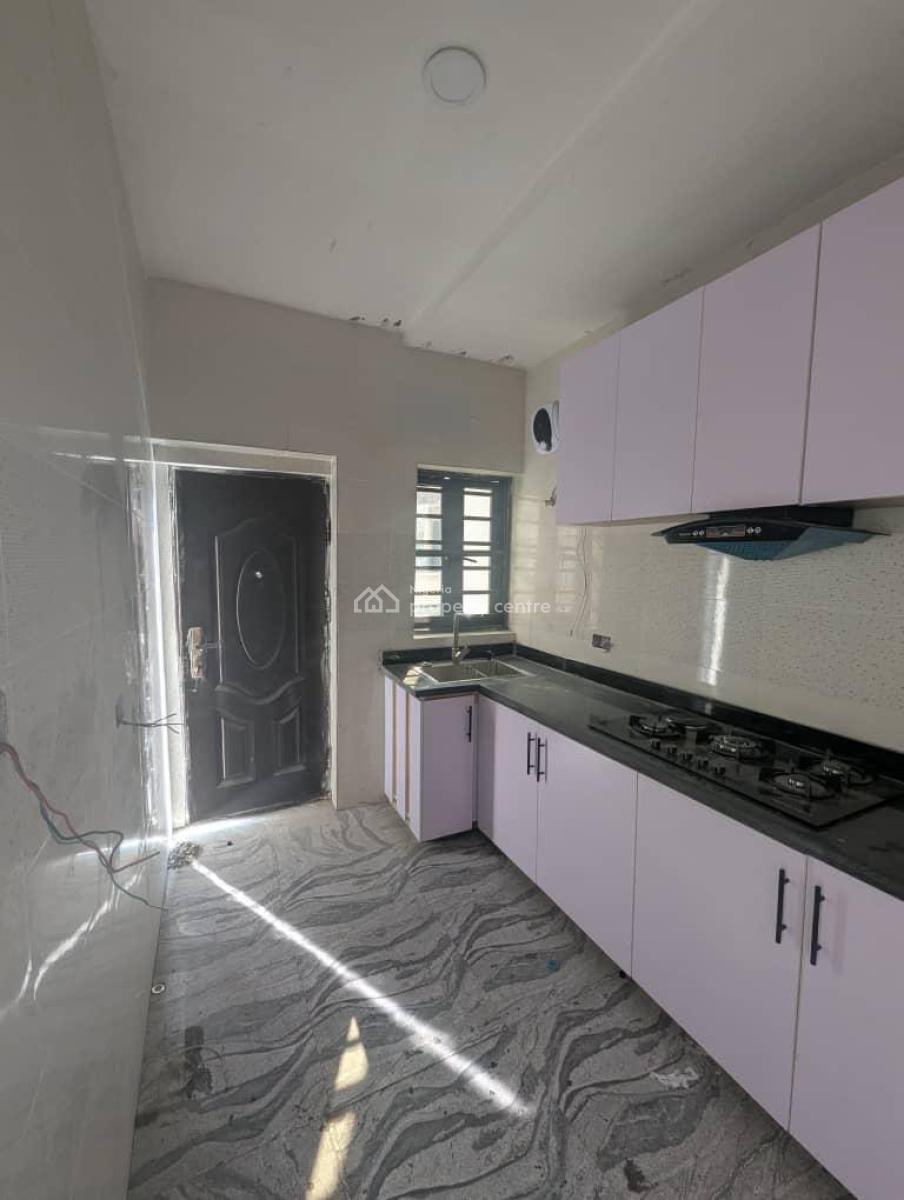 a Serviced 2 Bedroom Apartment with Communal Swimming Pool + Gym, Ologolo, Lekki, Lagos, Flat / Apartment for Rent