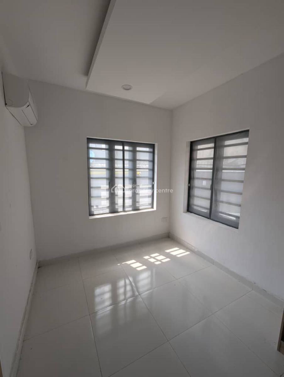 Lovely 1 Bedroom Apartment in a Secured Estate, Ologolo, Lekki, Lagos, Flat / Apartment for Rent