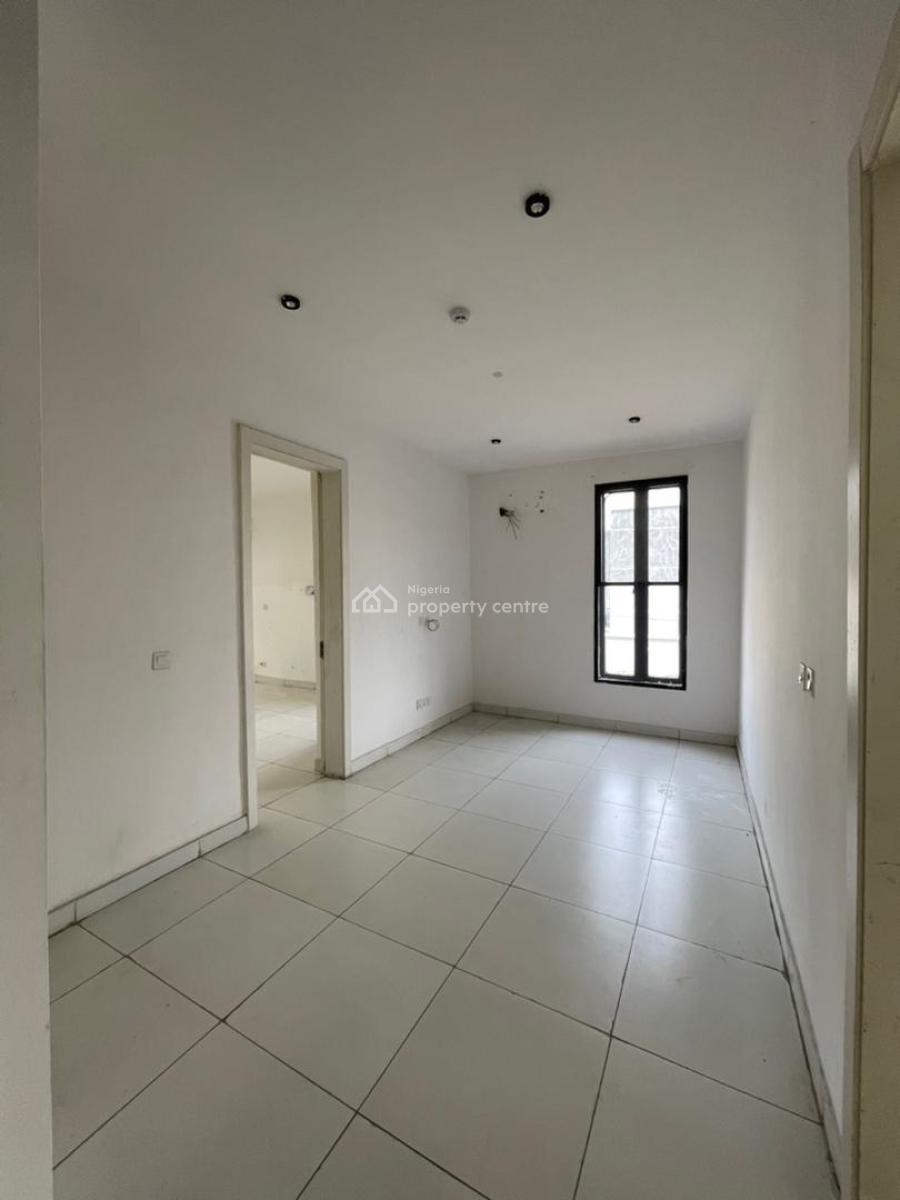 Lovely 4 Bedroom Maisonette with a Room Boys Quarter, Ologolo, Lekki, Lagos, Flat / Apartment for Rent