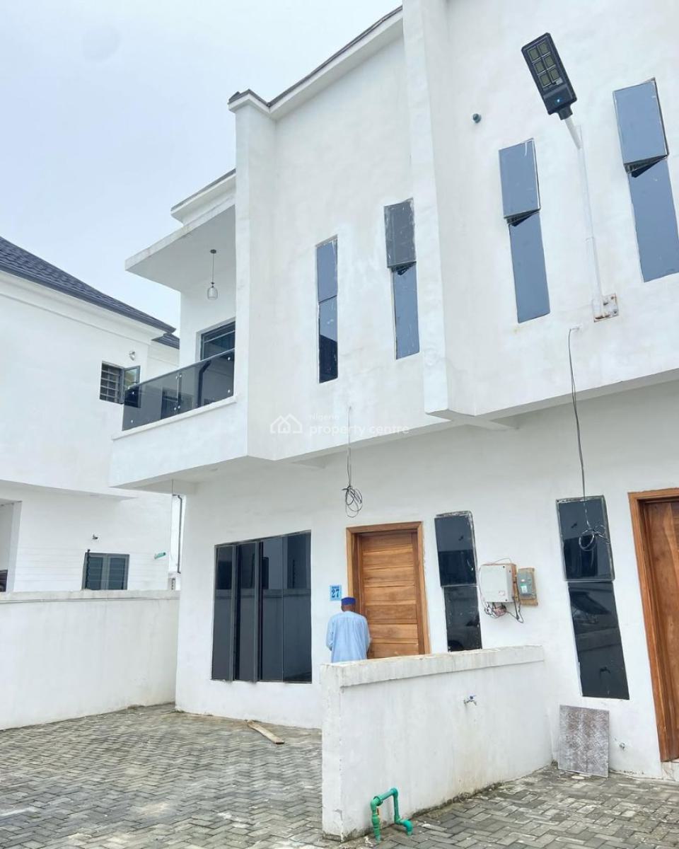 Beautiful 3 Bedroom Terrace Duplex with Swimming Pool, Ikota, Lekki Phase 2, Lekki, Lagos, Terraced Duplex for Sale