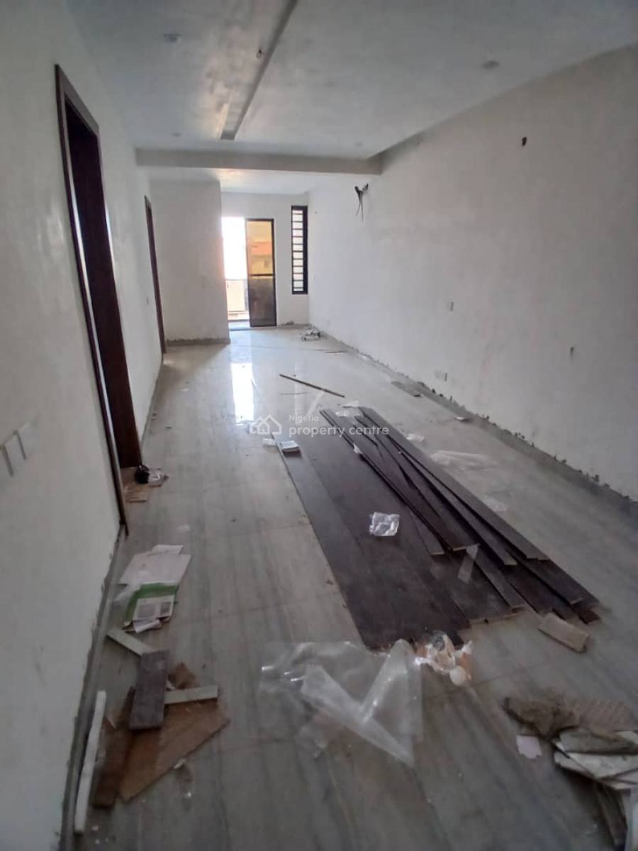 a Distressed 2 Bedroom Flat on The Upper Floor, Ologolo,lekki Lagos, Ologolo, Lekki, Lagos, Flat / Apartment for Sale