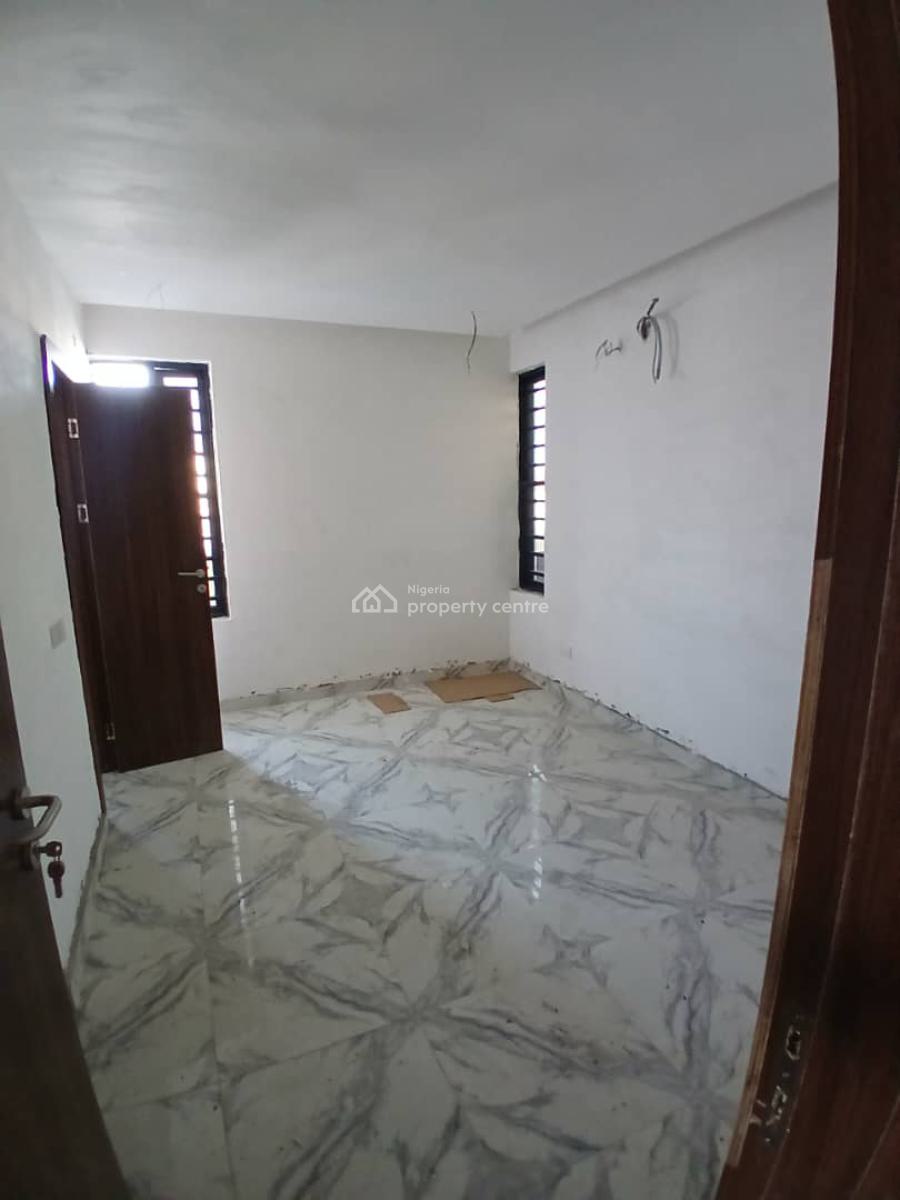 a Distressed 2 Bedroom Flat on The Upper Floor, Ologolo,lekki Lagos, Ologolo, Lekki, Lagos, Flat / Apartment for Sale