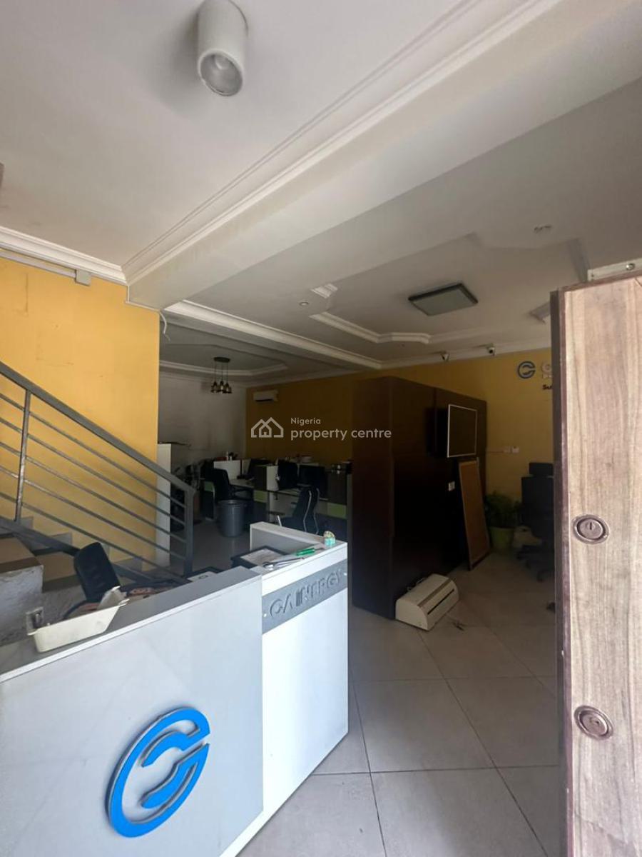 Spacious 4 Bedroom Terrace Duplex in a Well Secured Estate !!, Oniru, Victoria Island (vi), Lagos, Terraced Duplex for Sale