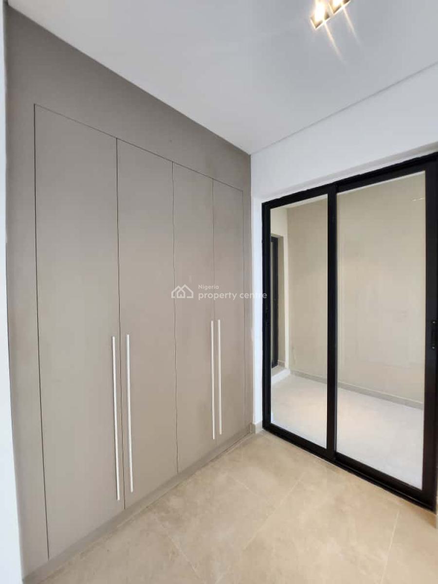 Spacious 5 Bedroom Maisonette with 2 Bqs, Pool & Gym, Banana Island, Ikoyi, Lagos, House for Rent