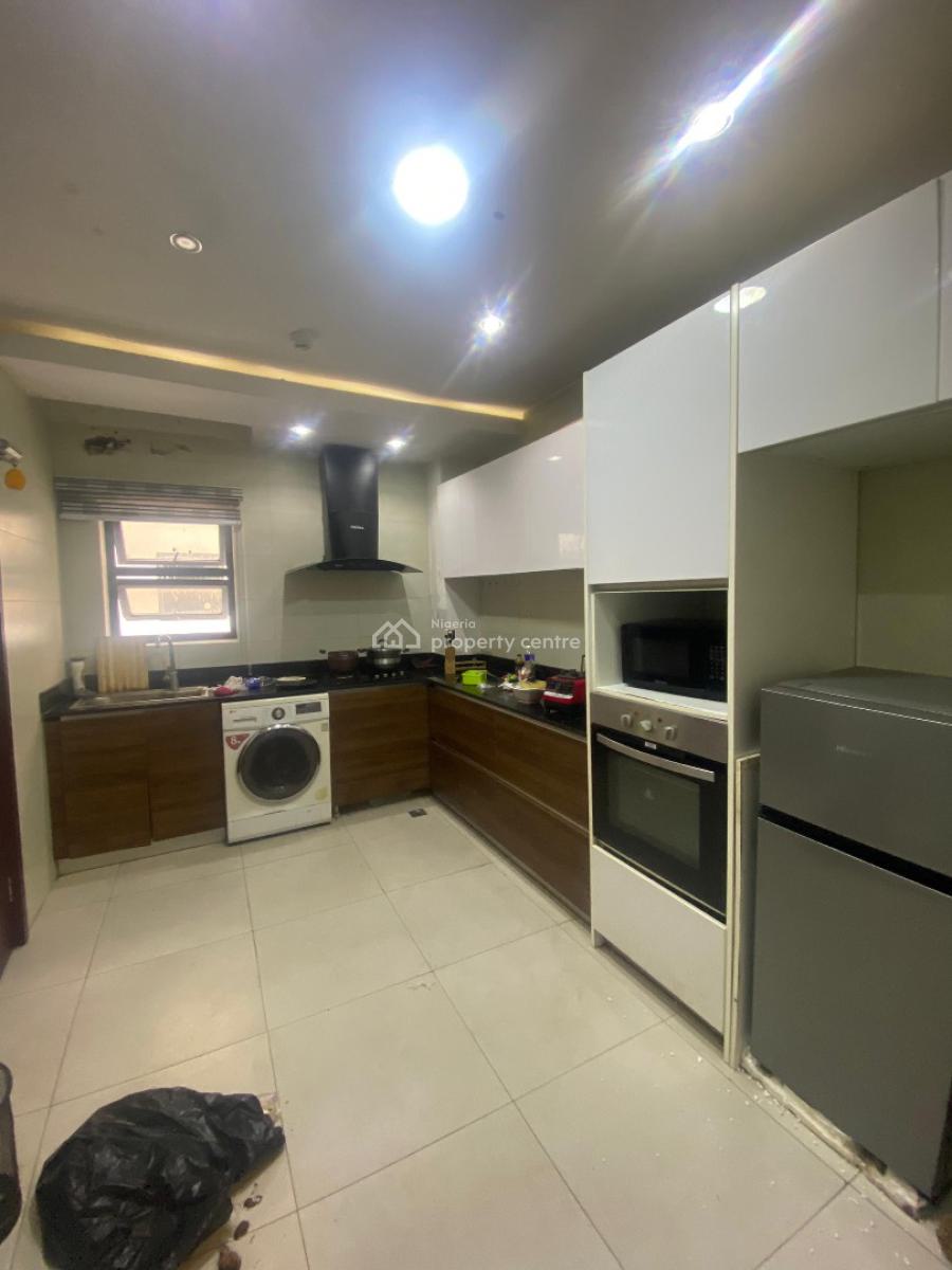 One of a Kind Fully Furnished 2 Bedroom in The Heart of Lekki, Lekki Phase 1, Lekki, Lagos, Flat / Apartment for Rent