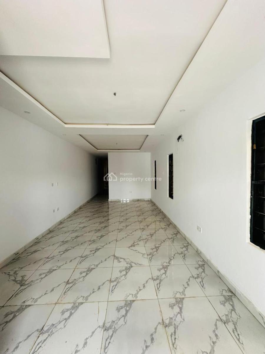 Superb 3 Bedroom Semi Detached Duplex with Modern Facilities, Lovely 3 Bedroom Semi Detached Duplex with Modern Facilities, Olowora, Magodo, Lagos, Semi-detached Duplex for Sale