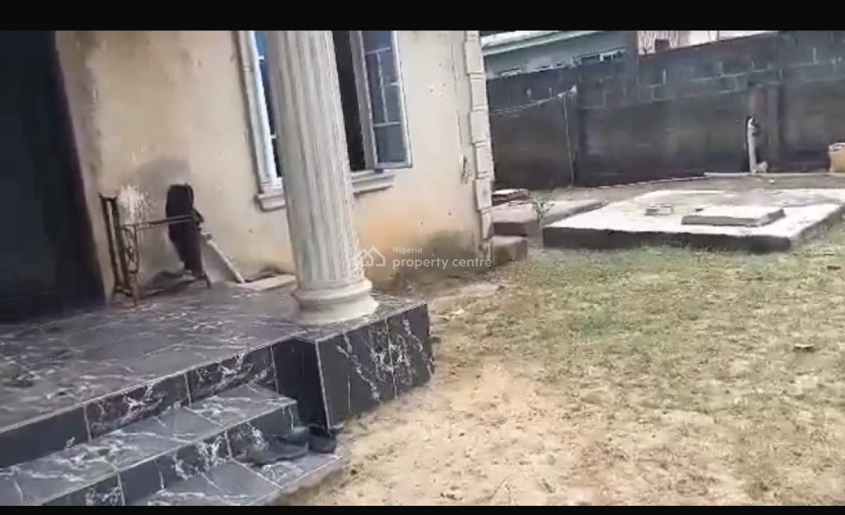 Four (4) Bedroom Flat in a Serene Estate with Maximum Security., Oba Olaide Estate, Ibeshe, Ikorodu, Lagos, House for Sale