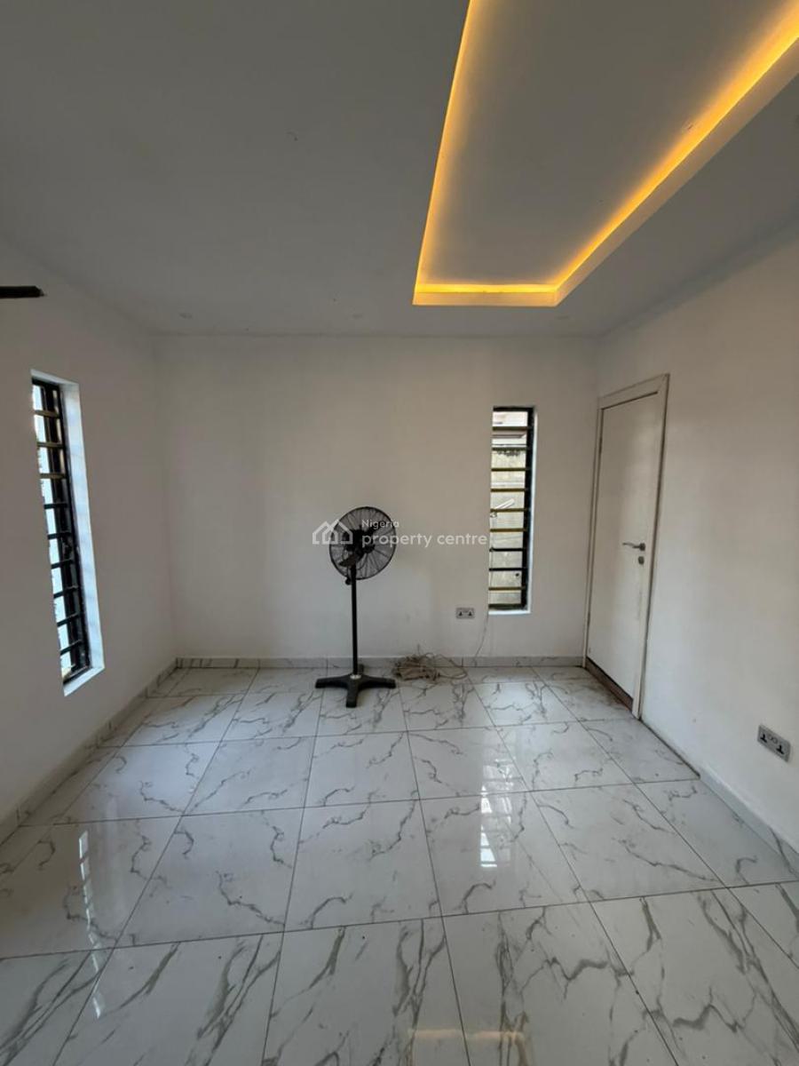 Most Affordable Luxury Spacious 1 Bedroom Apartment, Chevron. Secure and Beautiful Estate, Lekki, Lagos, Flat / Apartment for Sale