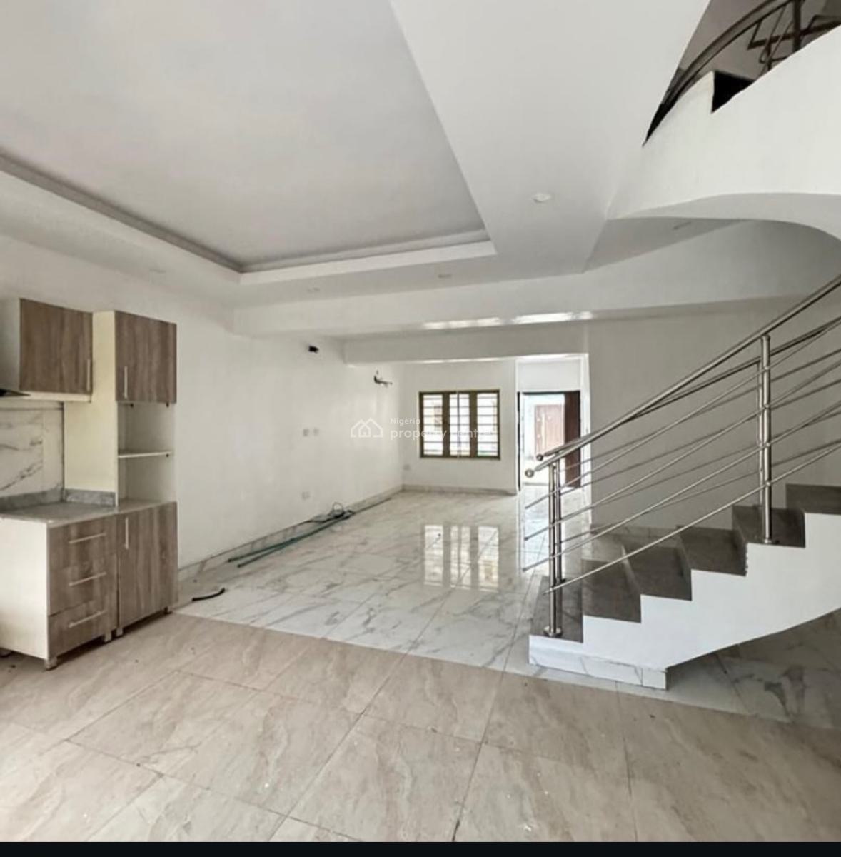 4 Bedroom Well Built Terrace Duplex, Surulere, Surulere, Lagos, Terraced Duplex for Sale