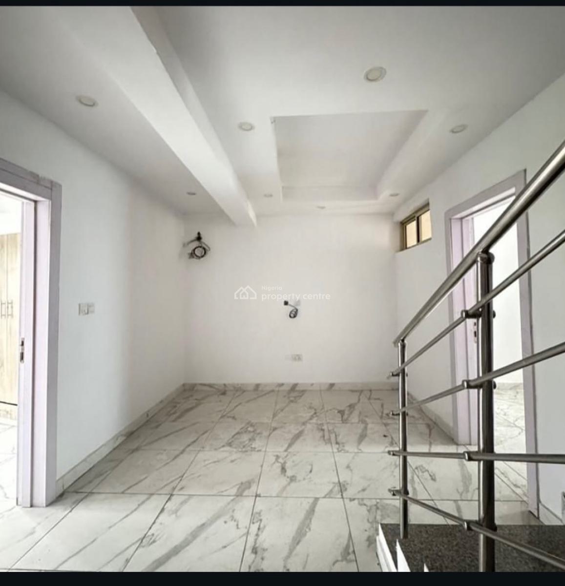 4 Bedroom Well Built Terrace Duplex, Surulere, Surulere, Lagos, Terraced Duplex for Sale