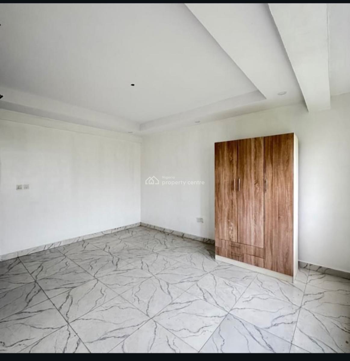 4 Bedroom Well Built Terrace Duplex, Surulere, Surulere, Lagos, Terraced Duplex for Sale