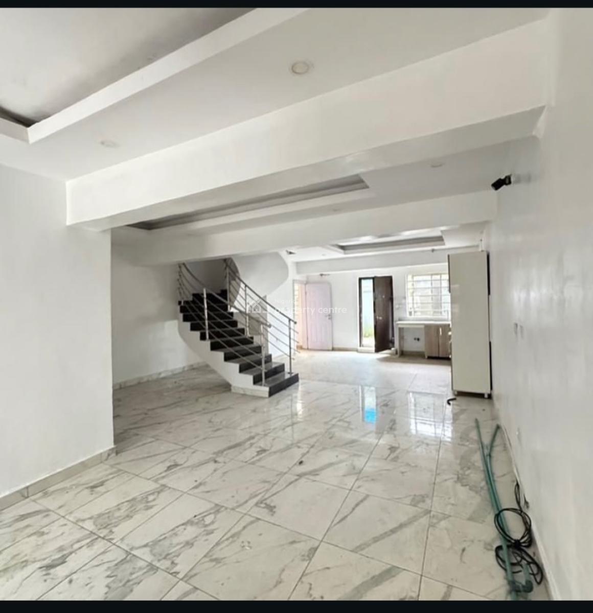 4 Bedroom Well Built Terrace Duplex, Surulere, Surulere, Lagos, Terraced Duplex for Sale