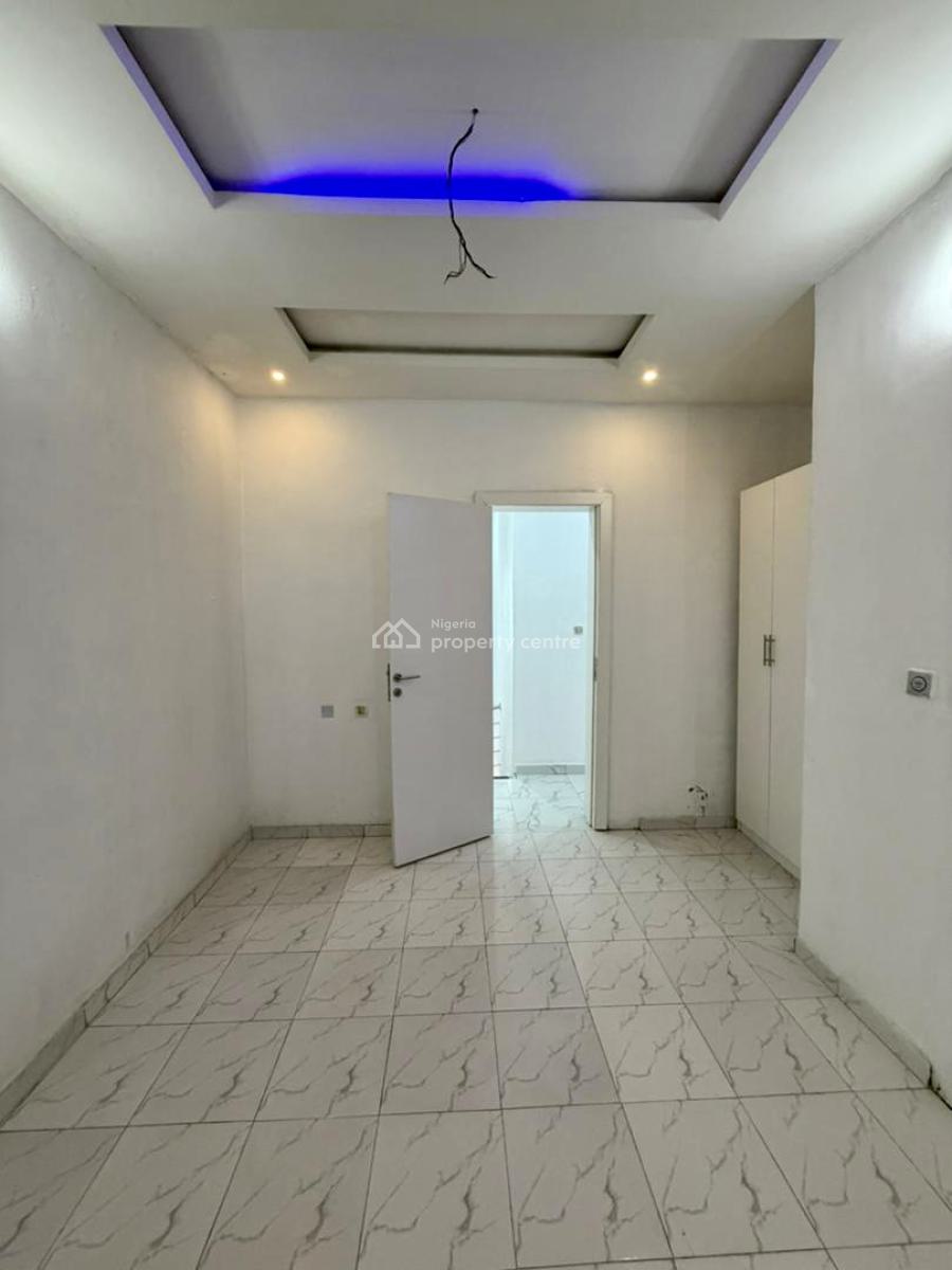 Good Deal! Most Affordable Exquisite 2 Bedroom Apartment with Bq, Chevron Lekki, Lekki, Lagos, Terraced Duplex for Sale