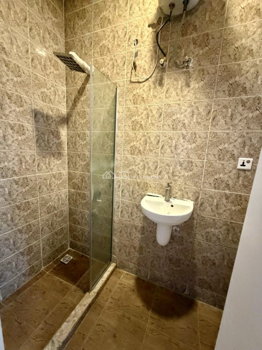 Good Deal! Most Affordable Exquisite 2 Bedroom Apartment with Bq, Chevron Lekki, Lekki, Lagos, Terraced Duplex for Sale