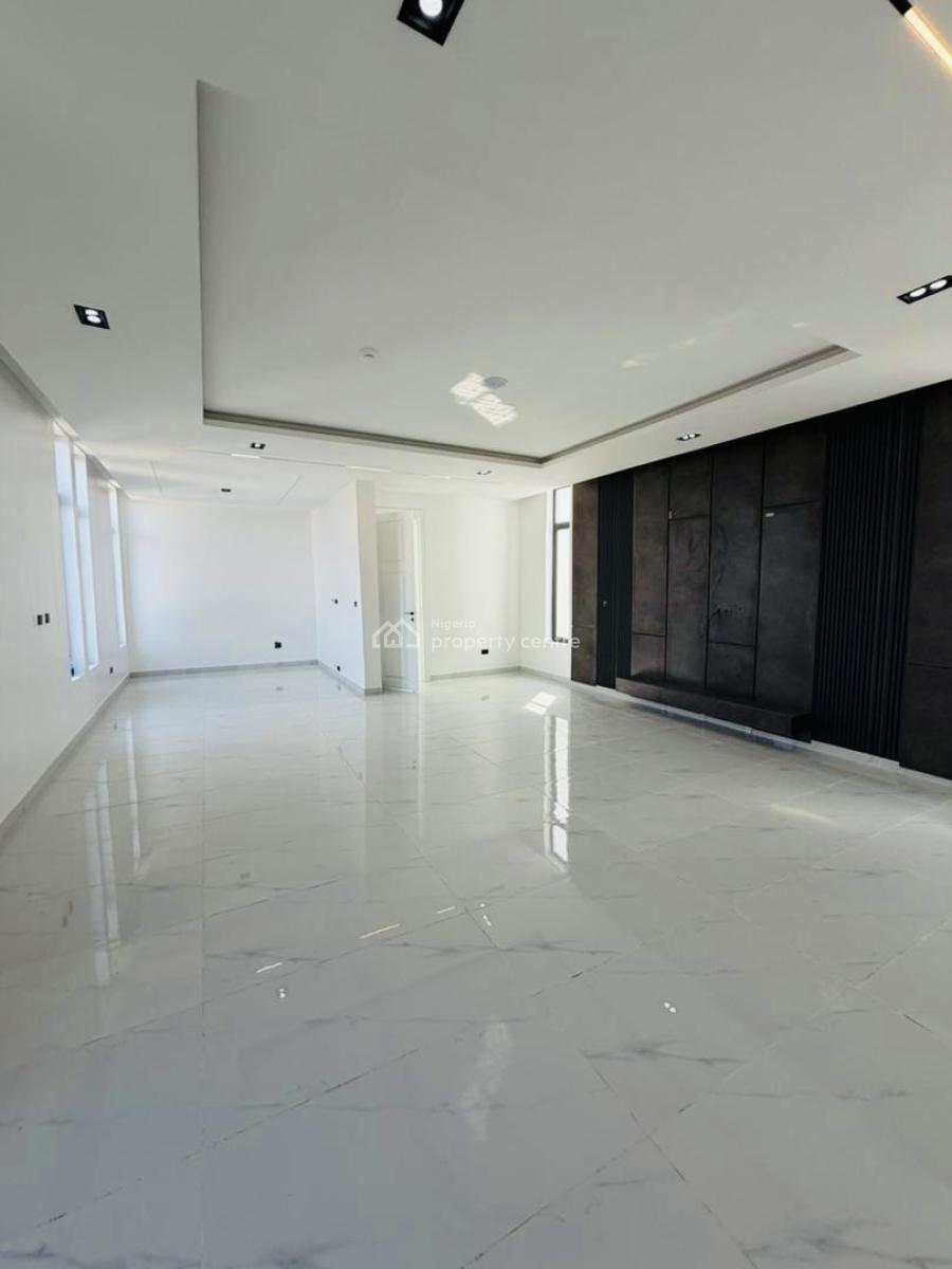 Fully Automated  Detached Home with Rooftop  Terrace Cinema Pool & Gym, Chevron . ( Serene , Beautiful and Secured Estate), Lekki, Lagos, Detached Duplex for Sale