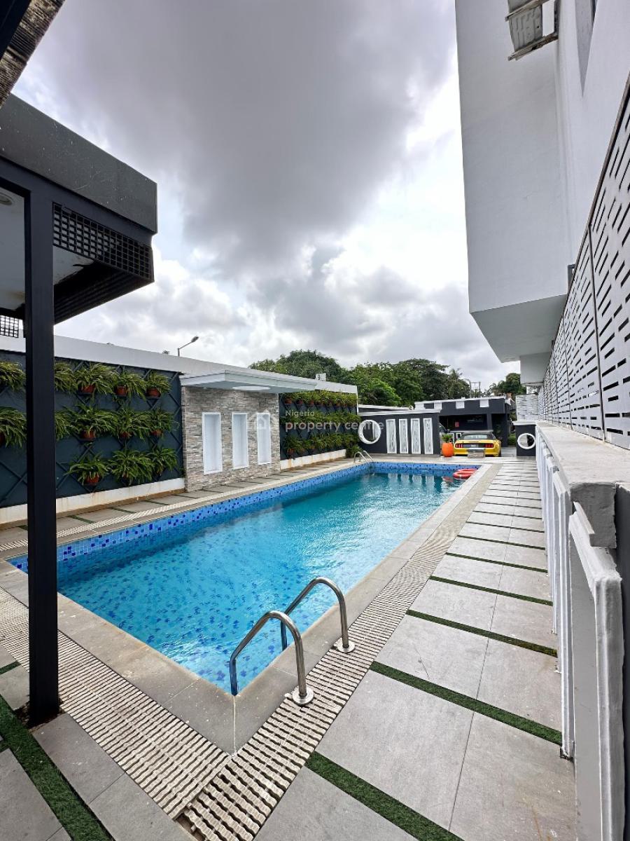 Massive 4 Bedroom Penthouse with an Elevator,gym,pool, Ikoyi, Lagos, Flat / Apartment for Sale