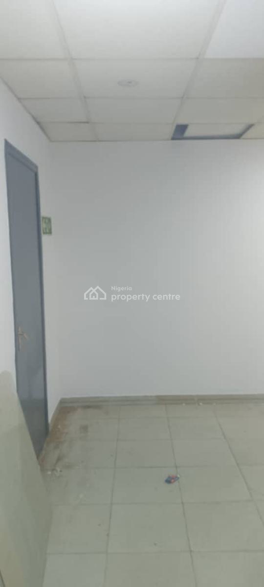 Well Maintained 164sqm Open Plan Office Space on The Ground Floor, Victoria Island, Victoria Island (vi), Lagos, Commercial Property for Rent