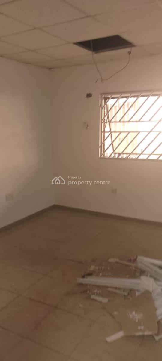 Well Maintained 164sqm Open Plan Office Space on The Ground Floor, Victoria Island, Victoria Island (vi), Lagos, Commercial Property for Rent