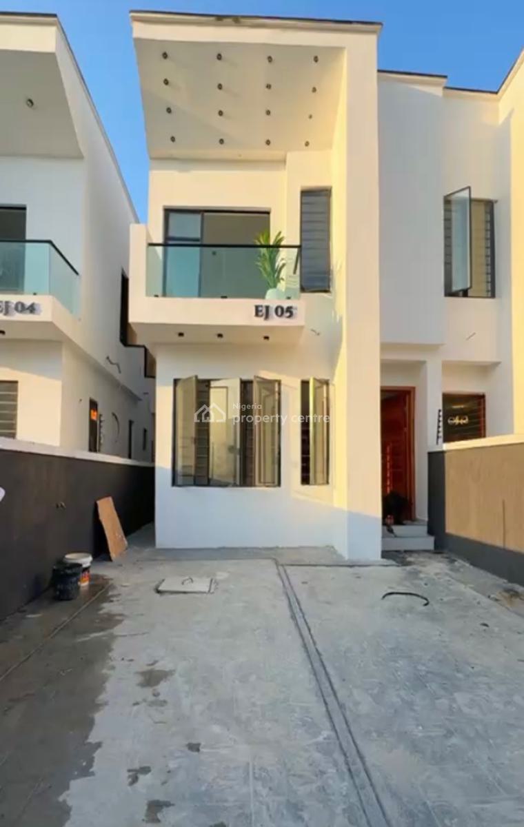 Luxury 4bedroom  Semi Detached House with Bq, Ikota Lekki Lagos, Lekki, Lagos, Semi-detached Duplex for Sale