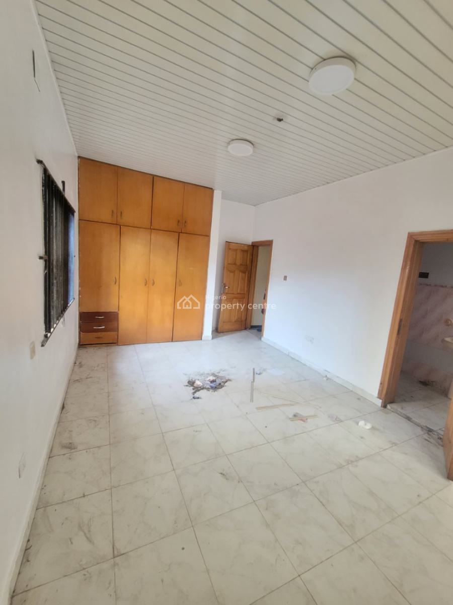 Standard and Spacious 3bedroom Duplex, Thomas Estate, Ajah, Lagos, Flat / Apartment for Rent
