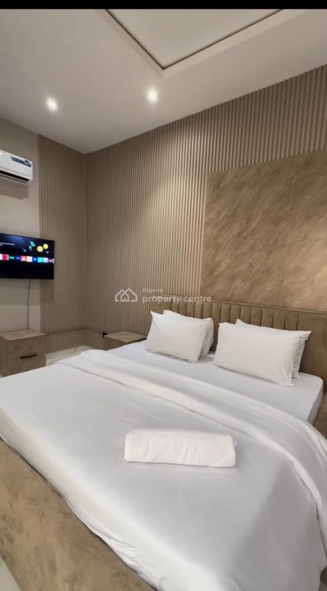 Luxury 3 Bedroom with Ps5, Swimming Pool, Gym & Elevator, Off Fola Osibo, Lekki Phase 1, Lekki, Lagos, Flat / Apartment Short Let
